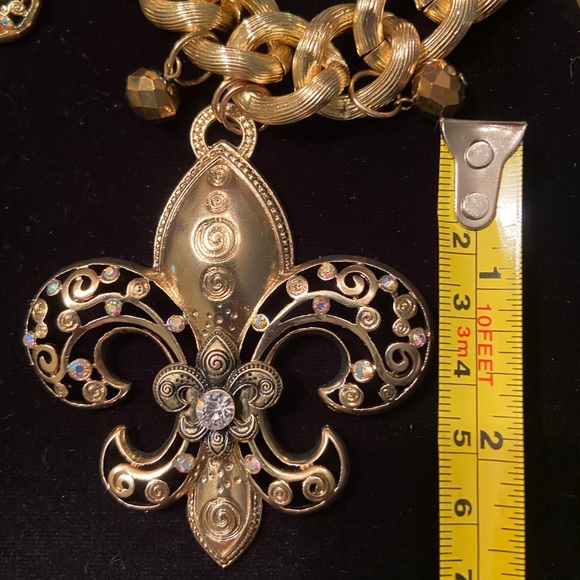 Vintage necklace and earrings Gold tone Set - Picture 9 of 10